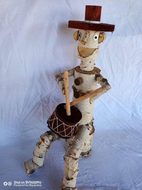 Vrtna figura bubnjar