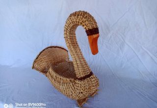 Stolna košarica labud