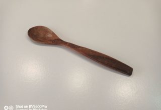 Žlica orah 18 cm