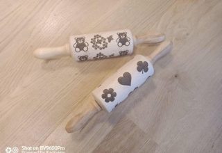 Dječji valjak sa gravurom