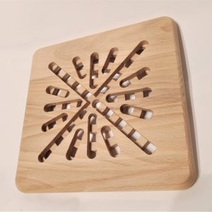 Drveni podmetač za vruče posuđe