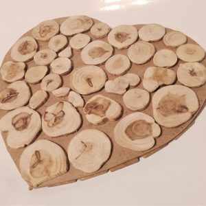 Drveni podmetač delfini