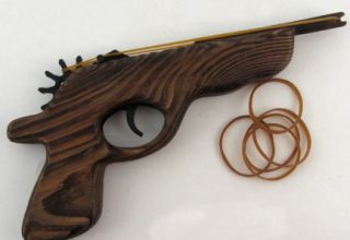 Pištolj na elastiku