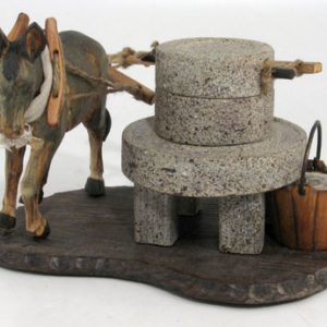 Suvenir ukrasni magarac na žrvnju