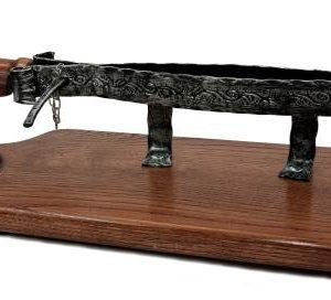 Stalak za pršut umjetnička bravarija