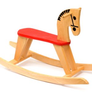 Konjić za ljuljanje drveni