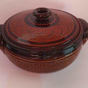 Glineni lonac i pekač