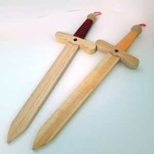 Mač šareni viteški