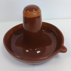 Glineni pekač za pile