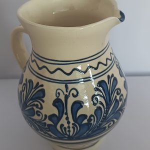 Glineni čup za vino